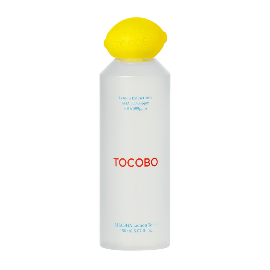 TOCOBO AHA BHA Lemon Toner i genomskinlig flaska med gult citronsformat lock och röd logotyp. Text på flaskan anger 38 % citronextrakt, AHA 50 400 ppm och BHA 500 ppm.