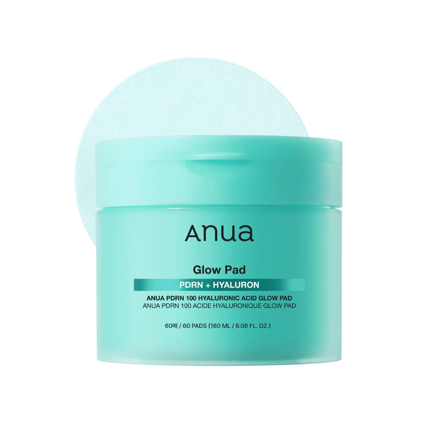 Anua PDRN 100 Hyaluronic Acid Glow Pad i turkos förpackning med upplyft pad – fuktgivande toner pads för daglig återfuktning och glow.