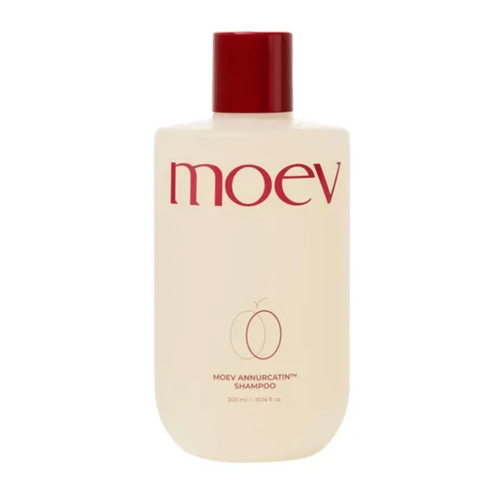 MOEV Annurcatin Shampoo 300 ml – een voedende, veganistische shampoo verrijkt met Annurca-appel, biotine en cafeïne die het haar versterkt en een gezonde hoofdhuid bevordert.