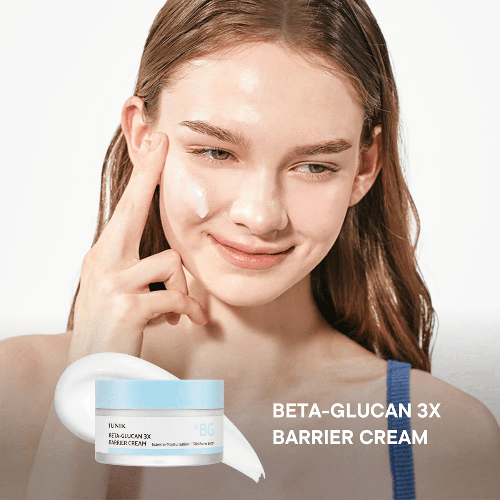 iUNIK Beta-Glucan 3X Barrier Cream wordt op de huid aangebracht voor diepe hydratatie en een versterkte huidbarrière