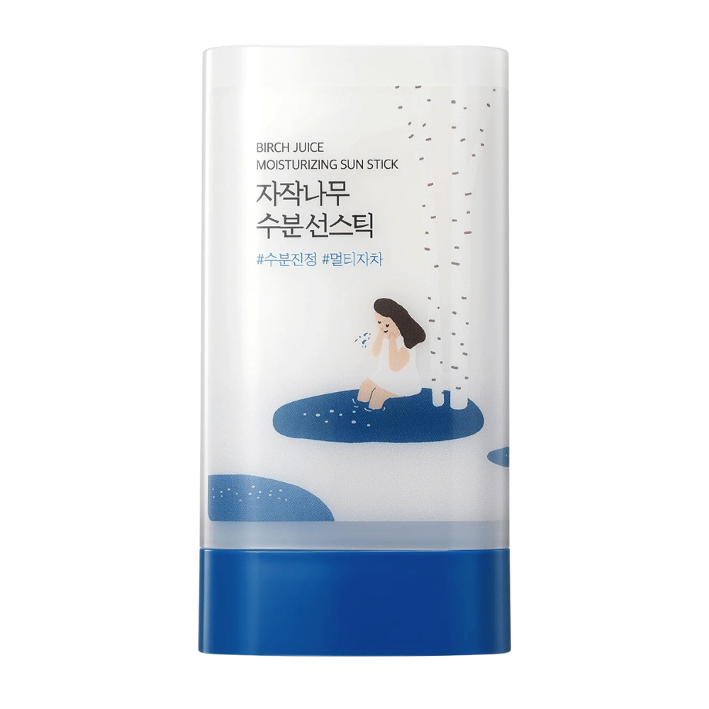 Close-up van ROUND LAB Birch Juice Moisturizing Sun Stick met ontwerp en verpakking in wit en blauw