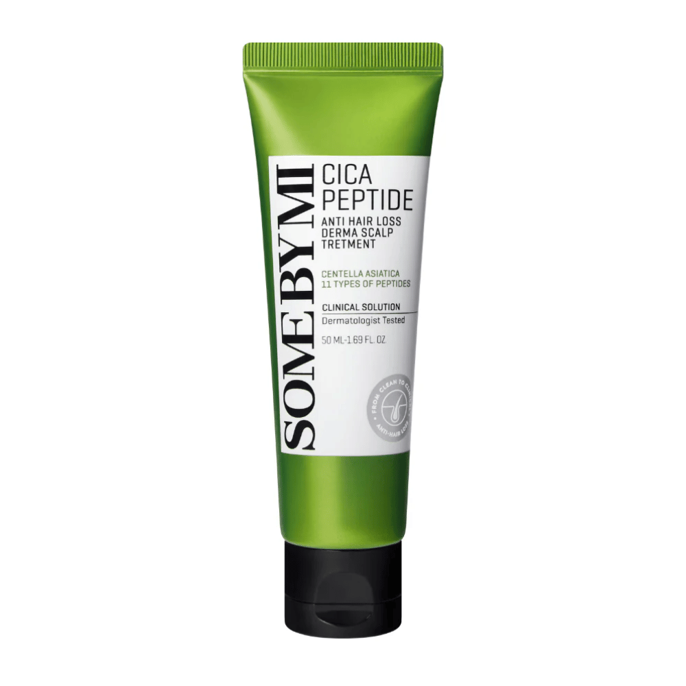 SOME BY MI Cica Peptide Anti Hair Loss Derma Scalp Treatment in een groene en witte tube met zwarte dop, product tegen haaruitval en voor hoofdhuidverzorging.