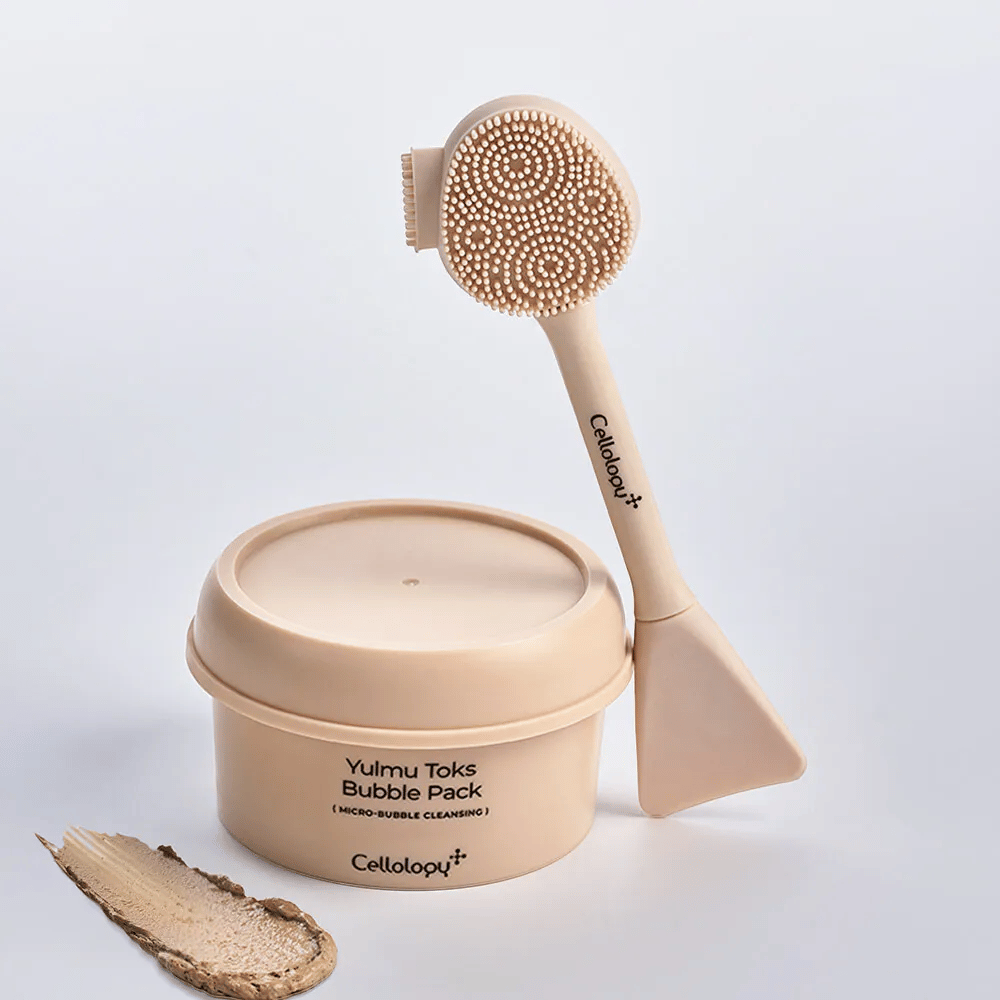 1. Cellolopy Cleaning Brush – beige reinigingsborstel met siliconen borstelharen en spatel samen met Yulmu Toks Bubble Pack