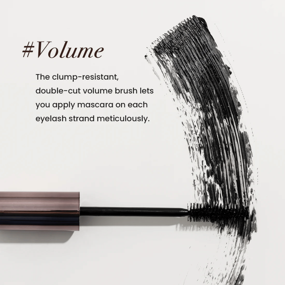 Heimish Dailism Smudge Stop Mascara Volume met volumeborstel die de wimpers scheidt en volle volume opbouwt zonder klonten.