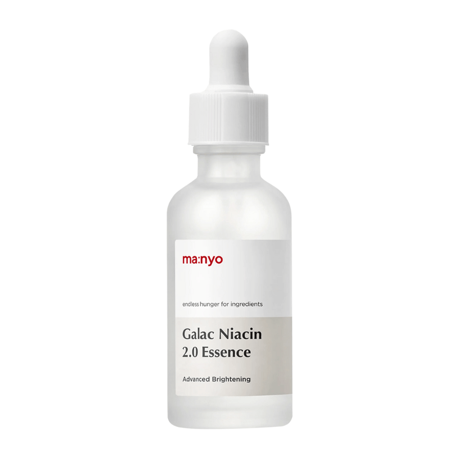 Närbild på Ma:nyo Galac Niacin 2.0 Essence – avancerad uppdaterad formula som återfuktar, ljusar upp och förbättrar hudens elasticitet.