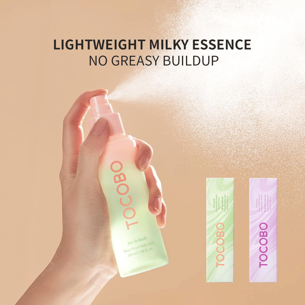2. TOCOBO Heat Proof Hair Mist #02 My Default – lichte melkachtige hair mist die gelijkmatig wordt gesprayd zonder het haar vet of zwaar te maken