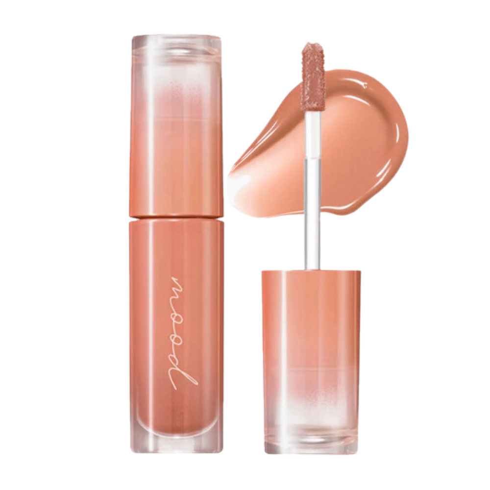 Ink Mood Glowy Tint is een lipgloss met een lichte en glanzende formule die een natuurlijke kleur en glans aan de lippen geeft. Perfect om een frisse en stralende look te creëren. Verkrijgbaar in meerdere tinten.