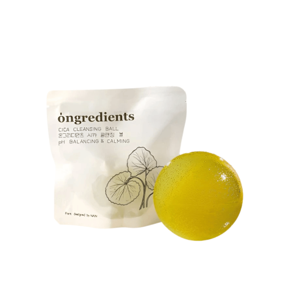 Ongredients Jeju Cica Cleansing Ball – natuurlijke reinigingsbal met centella asiatica die de pH balanceert en de huid kalmeert.