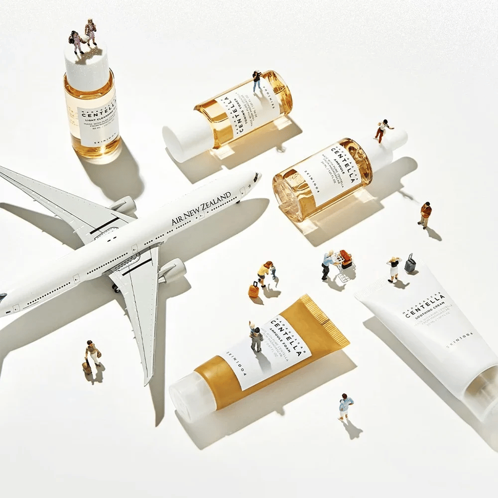 Madagascar Centella Travel Kit bevat alle noodzakelijke producten voor een complete huidverzorgingsroutine. Het is perfect voor op reis en bevat lichte reinigingsolie, ampoule foam, toning toner, ampoule en kalmerende crème om de huid te hydrateren en te kalmeren.