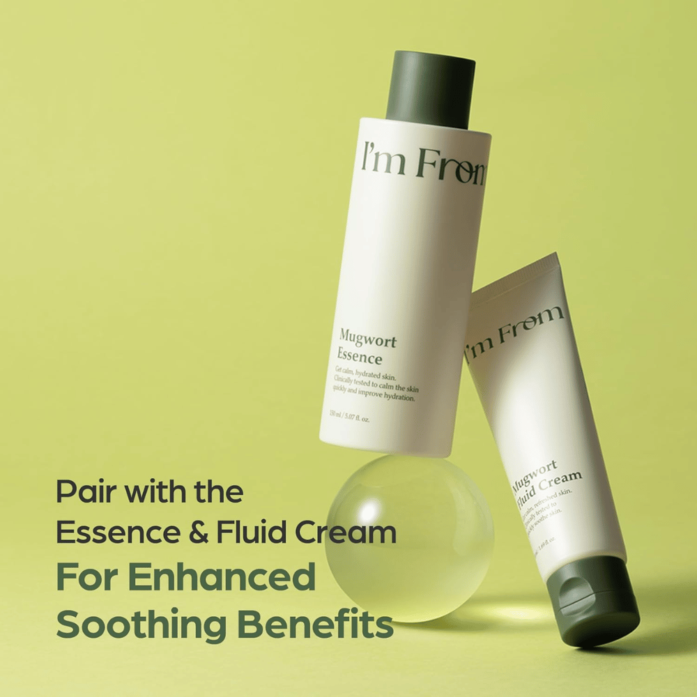 I'm From Mugwort Essence samen met Mugwort Fluid Cream voor een kalmerende huidverzorgingsroutine die de gevoelige huid hydrateert en versterkt.