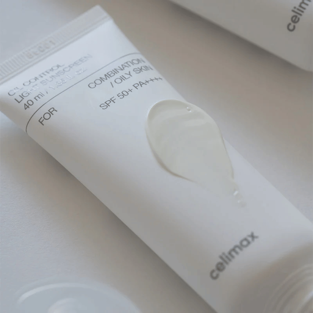 Celimax Oil Control Light Sunscreen SPF 50+ PA++++ met lichte gel-crèmetextuur die snel wordt opgenomen en de huid gehydrateerd achterlaat zonder plakkerig gevoel