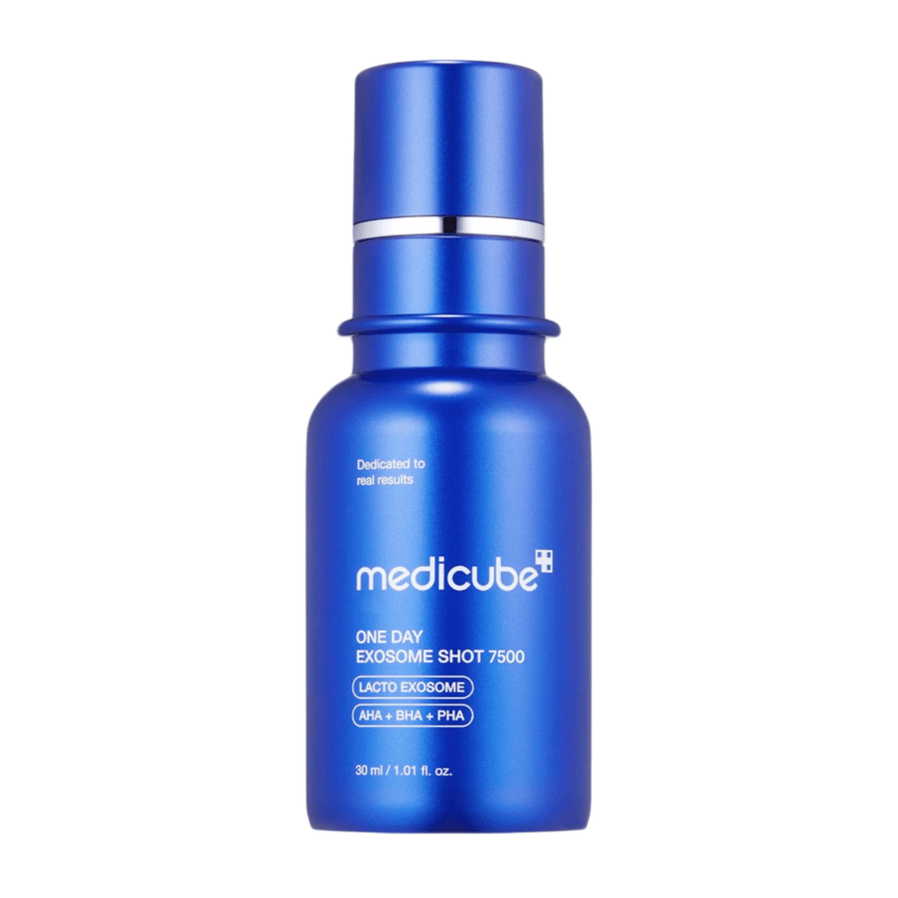Medicube One Day Exosome Shot 7500 is een geavanceerde ampul verrijkt met Lacto Exosome en AHA, BHA, PHA voor intensieve huidverzorging. Ontworpen om de huidstructuur te verbeteren en zichtbare poriën te verminderen. Geschikt voor ervaren gebruikers met een concentratie van 7.500 PPM.