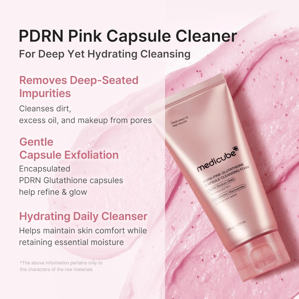 Medicube PDRN Pink Glutathione Capsule Cleansing Foam die vuil, talg en make-up verwijdert terwijl de huid gehydrateerd wordt