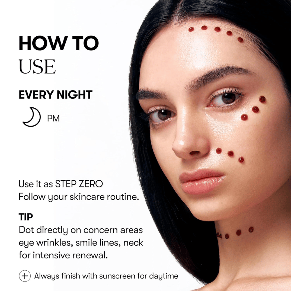 Model toont hoe VT Cosmetics Red Booster Reedle Shot 100 puntgewijs wordt aangebracht in het gezicht 's avonds, als eerste stap in de huidverzorgingsroutine, voor intensieve vernieuwing van rimpels, lijntjes en huidstructuur.