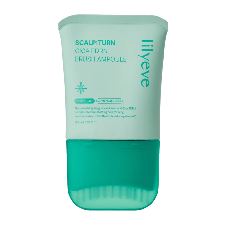 Vrijstaande productafbeelding van LILYEVE Scalp:Turn Cica PDRN Brush Ampoule tegen een witte achtergrond. Het ontwerp toont de turquoise verpakking met ingebouwde borstelapplicator voor eenvoudige applicatie direct op de hoofdhuid.