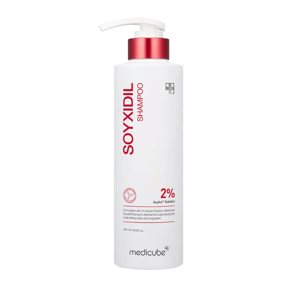 Productafbeelding van Medicube Soyxidil Shampoo in witte fles met rode pomp - bevat 2% SoyAct™ Solution voor sterker haar en verminderd haarverlies.