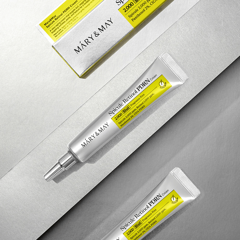 MARY & MAY Spicule Retinol PDRN Cream in tube en verpakking op lichte achtergrond, een actieve gezichtscrème met retinol, spicule-technologie en PDRN voor verbeterde huidstructuur en huidvernieuwing.