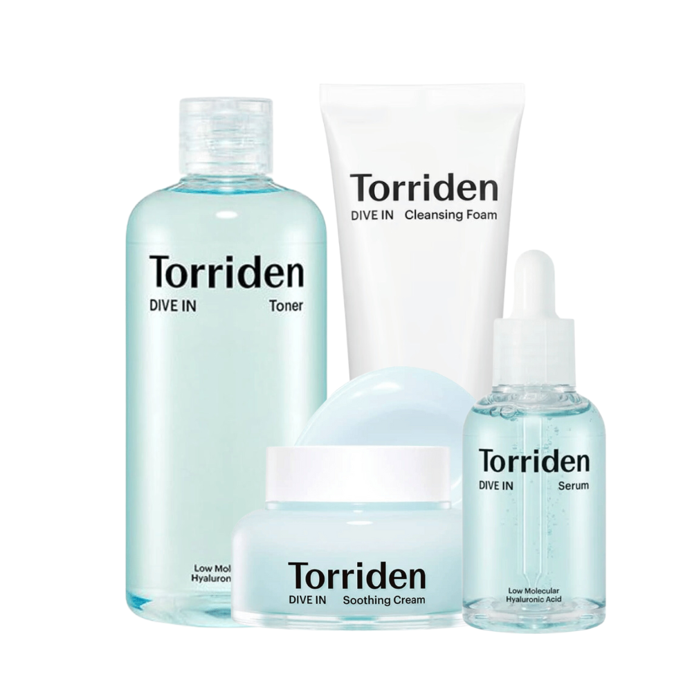Een verzameling van Torriden schoonheidsproducten in turkoois kleur, inclusief toner, reinigingsschuim, kalmerende crème en serum met hyaluronzuur.