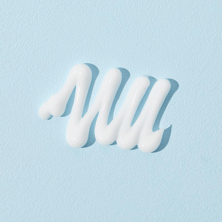 COSRX Ultimate Nourishing Rice Overnight Spa Mask witte crème textuur voor droge en doffe huid