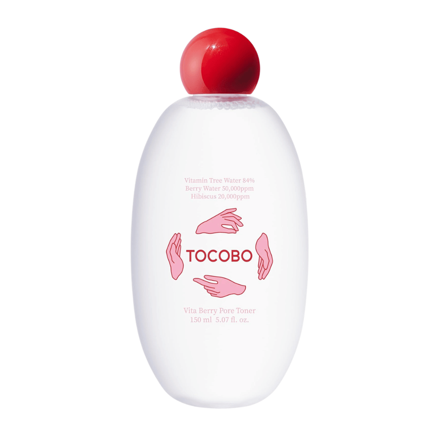 Vrijstaande productafbeelding van TOCOBO Vita Berry Pore Toner die het minimalistische ontwerp toont met een witte fles en rode dop tegen een lichte achtergrond.