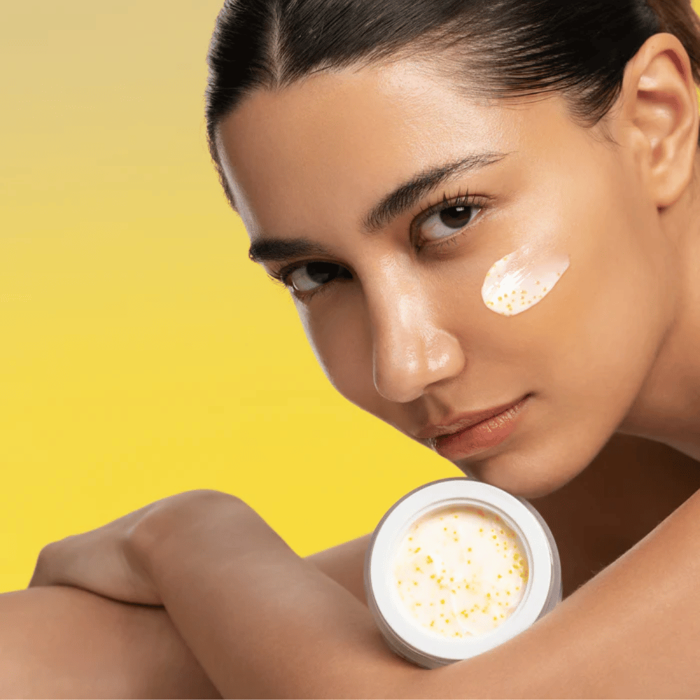d'Alba Vita Toning Capsule Cream – Koreaanse gezichtscrème met vitaminen capsules die helpen glans te geven, de teint te egaliseren en de huid te hydrateren.