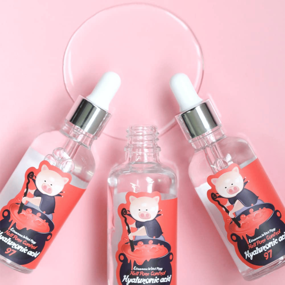 Elizavecca Witch Piggy Hell Pore Control Hyaluronic Acid 97 serum met pipet, hydraterend hyaluronzuur-serum dat intense hydratatie en een opvullend effect biedt.