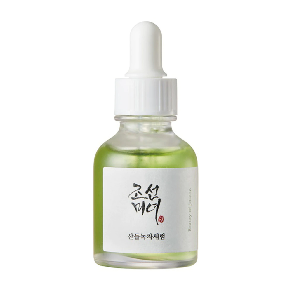 Een fles Beauty of Joseon Calming Serum 30ml op witte achtergrond met panthenol.