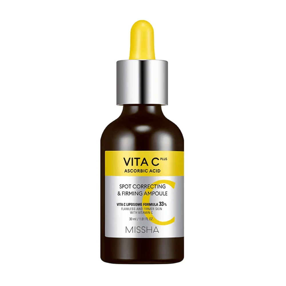 MISSHA Vita C Plus Spot Correcting & Firming Ampoule 30ml, weergegeven op een witte achtergrond.