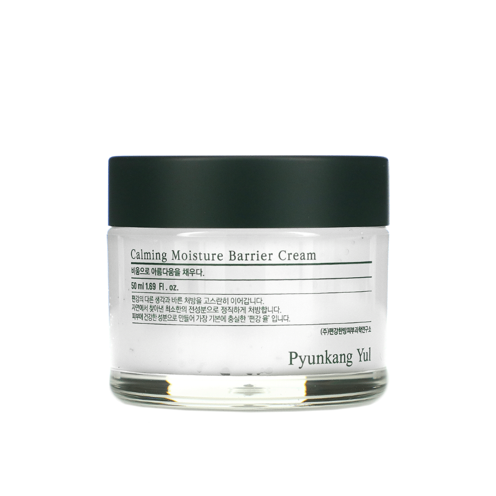 Een container met Pyunkang Yul Calming Moisture Barrier Cream 50ml op een witte achtergrond.
